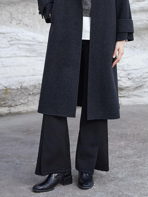 黑色微喇休闲裤 高腰显瘦垂感九分裤 冬季复古风百搭女式喇叭裤 商品图0