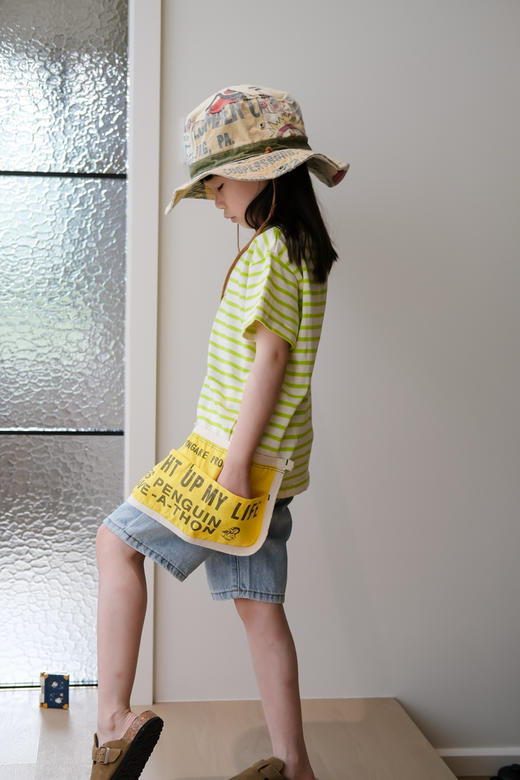 限量2025夏季DD日系儿童小众彩色条纹棉质黄色兜兜拼接短袖T！ 商品图2