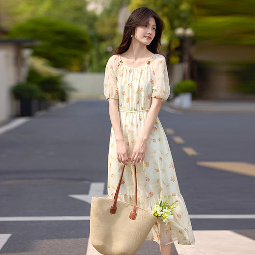熙世界法式黄色碎花连衣裙女夏季新款温柔气质灯笼袖收腰雪纺裙子 商品图4