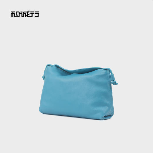 和诚行 2025新款复古慵懒风真皮单肩包女软皮百搭腋下包4180109 商品图1