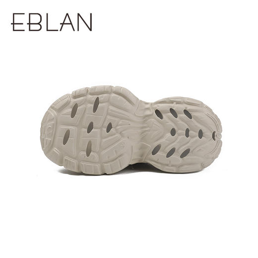 伊伴夏季老爹鞋造型洞洞拖鞋凉爽慵懒随性洞洞鞋B25388601 商品图3