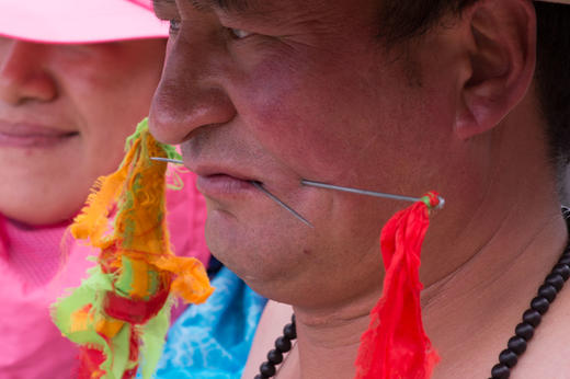 最炫民族风：非遗盛宴——七月|千年神舞秘境——青海热贡六月会的人神狂欢+水墨丹霞风光9天摄影团 商品图10