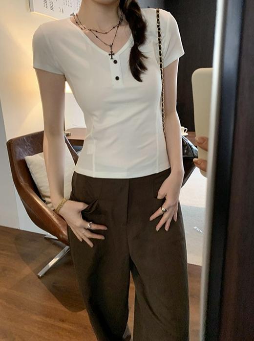 <曾小咸推荐> V领修身短袖T 日常129/件 活动价69.99/件！！ 商品图13