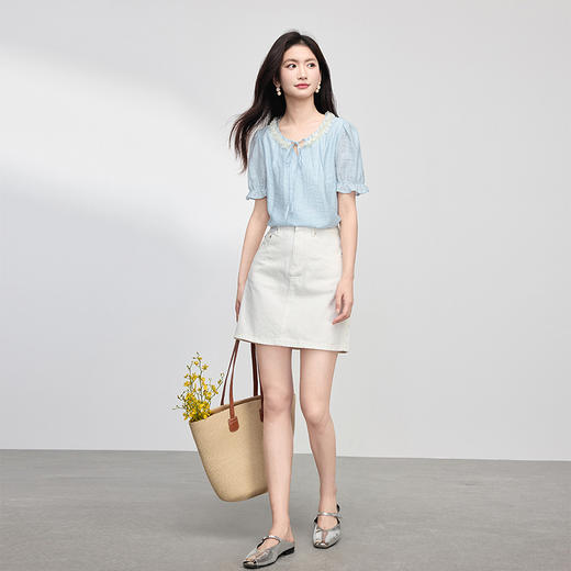【专属特价】熙世界南法假日立体花边天丝衬衫女夏季2025年新款泡泡袖小衫上衣 商品图2