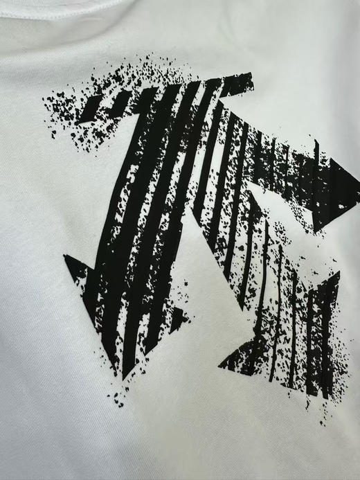 原单正品迪桑特 ESSENTIAL男女同款透气图案短袖针织T恤，黑白两色
尺码S M L XL 商品图2