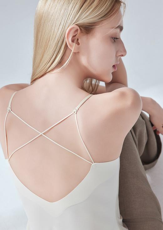 点此购买 拉佩拉女士法式吊带背心 艾 321438 商品图8