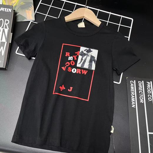 【选2件15元-NO退】130黑色潮牌红字母短袖-微脏-喜出 商品图0