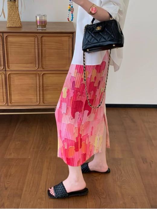 👏懒惰松弛感拉满❗❗【松弛懒惰百搭编织一字夏日拖】🆕配上美甲美晕啦~ 💥夏日天气炎热随意搭配个懒人😍阔腿裤踩上它就能出门 日常又时髦✨ 商品图5