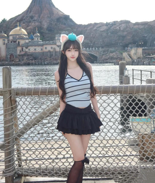 香奈儿25早春条纹露肩吊带/短裙（TM） 商品图7