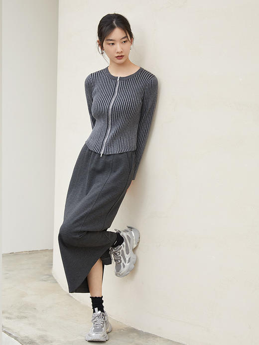 灰色坑条双拉链针织开衫 修身短款圆领长袖上衣 秋冬季辣妹风显瘦百搭叠穿毛衣外套 商品图1