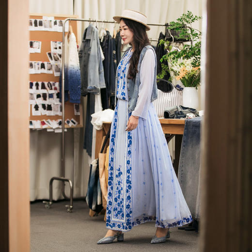 【林栖设计小店】【现货】明月花真丝轻凉马面裙2025秋季新款天丝绒绣复古半身裙女1953042 商品图3