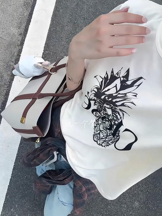 COCO ZONE 刘一一  “黑凤梨”棉麻混纺圆领短袖短袖CD1A1001 商品图2