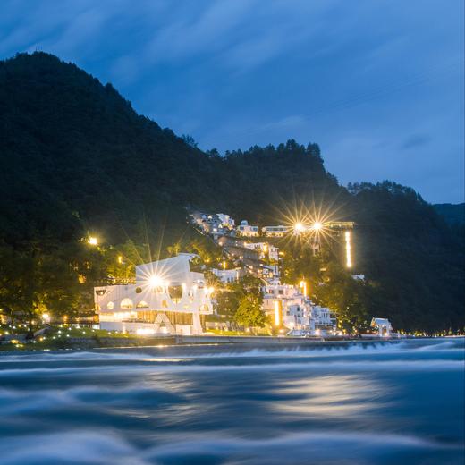 那云度假村^悬崖上的天空之城 × 浮山房/观山大床房/梦溪亲子大床房 · 1晚套餐丨丽水景宁丨云端新春 商品图0