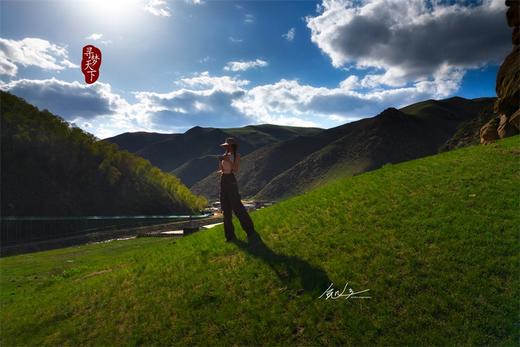 《再见爱人》同款||内蒙古大红山、黄花沟草原、乌兰哈达火山地貌、黄河老牛湾、涝利海、谷力脑包火山石柱、悬空寺、大同土林、云冈石窟8天摄影团 商品图4