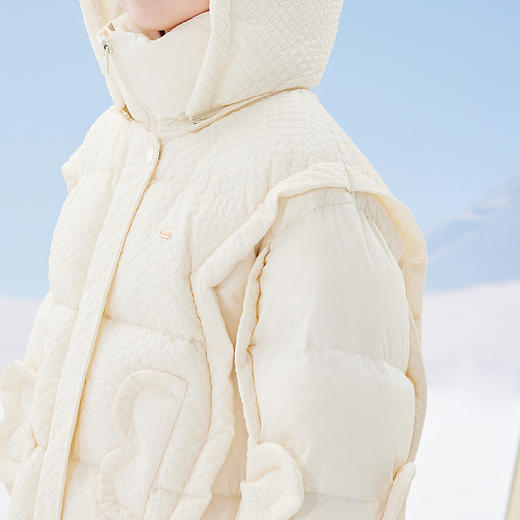 【秒1】【MQD】【专柜同款】童装女童中长羽绒服冬装肌理感拼接连帽羽绒外套 商品图2