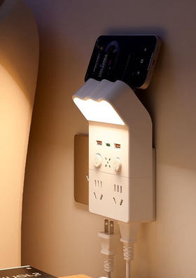 是夜灯也是插座 ，还是手机支架❗️  【品柠PINICK·多功能86型拐角插座2.0】🏆奥运冠军推荐，专业充电设备品牌！