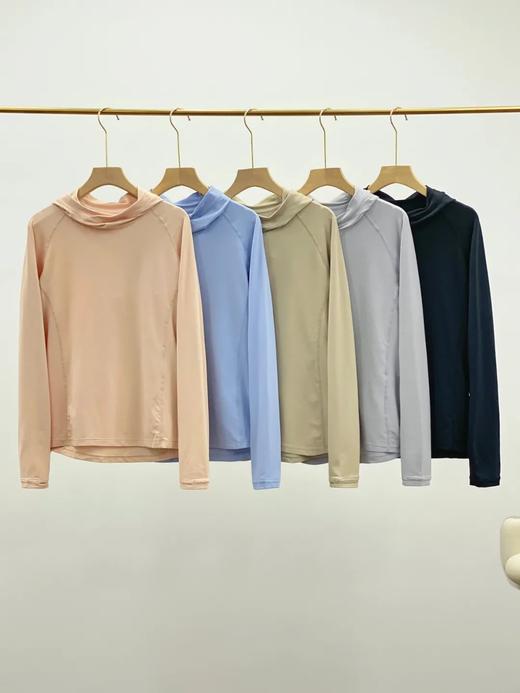 功能性超轻快干面料 户外徒步登山长袖防晒衫女跑步运动连帽衫 商品图0