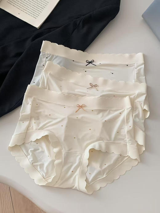 3条装！轻柔莫代尔女士内裤 亲肤透气不粘身多款可选 商品图0