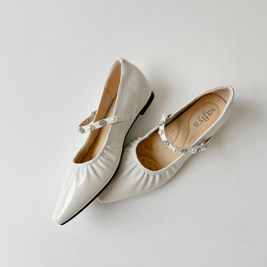 预售7天|Safiya/索菲娅2025法式气质尖头褶皱时尚内增高真皮平底单鞋SFD3111419 商品图2