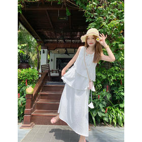 <曾小咸推荐>法式不规则白色背心无袖连衣裙