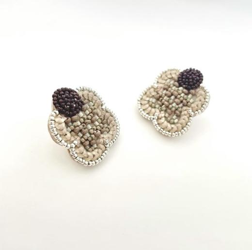 tamas 2色繁花耳钉/耳夹 商品图5