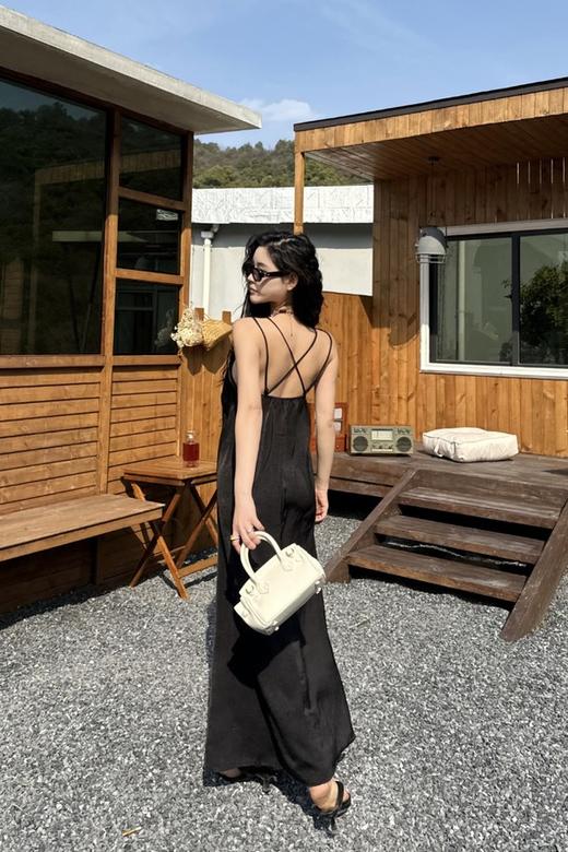 SIA SAYLOR 纯欲蕾丝拼接女神范吊带连衣裙 20612 商品图3