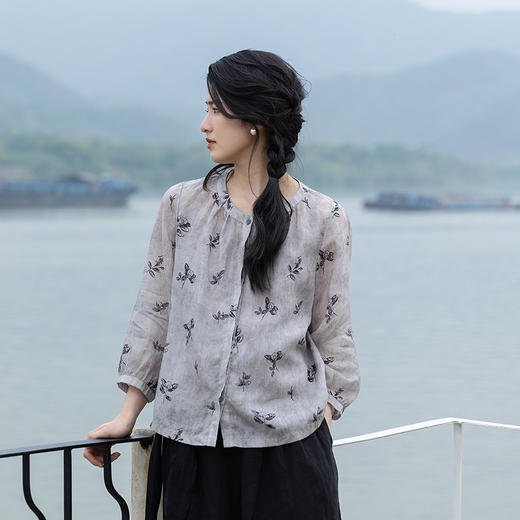 绽放旅行女装346朵/原创印花苎麻天丝正常肩七分袖开襟衬衫女开衫 商品图0