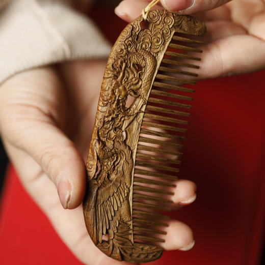 【青山特惠】精品 金丝楠木【龙凤呈祥】木梳 s112 商品图3