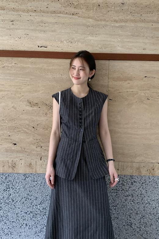 Le Malene 静奢风马甲半裙套装 20599 商品图1