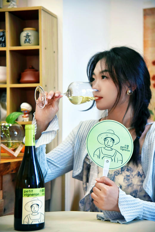 国产山东烟台干白葡萄酒750ml*6支 商品图5