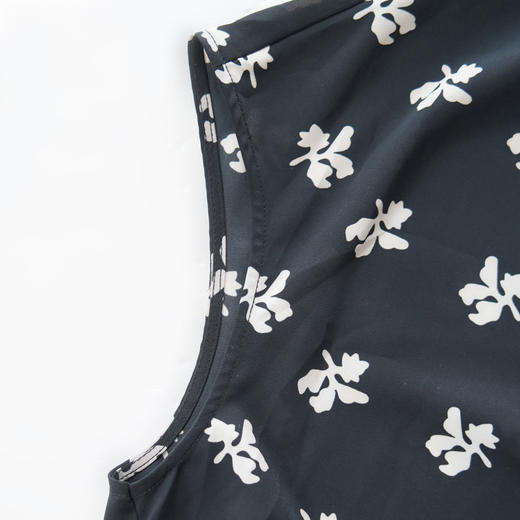 MH2C205麦克斯菲瑞休闲无袖上衣 商品图3