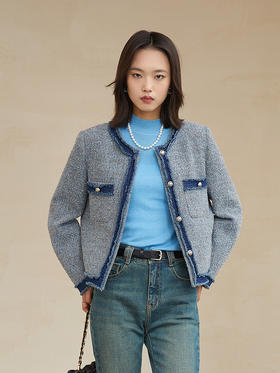 2025 秋冬黑色半高领针织衫女 修身显瘦金属纽扣装饰长袖内搭 通勤百搭弹力打底衫