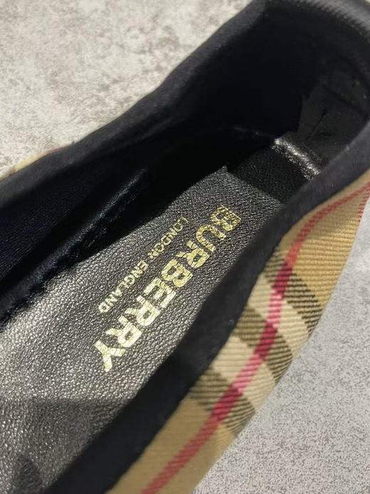 Burberry博柏利  女士休闲单鞋   自己备注号码 商品图2