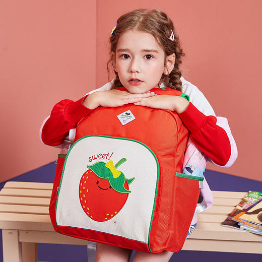 美国Beatrix New York儿童双肩书包 商品图3