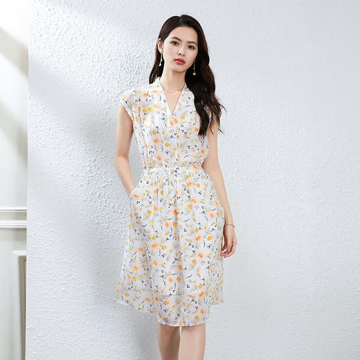 「高货kbnq」全新升级【铂金会员514/天猫699/差价185】(41142)洛诗琳法式真丝印花连衣裙2025夏季V领收腰系带连衣裙 商品图1