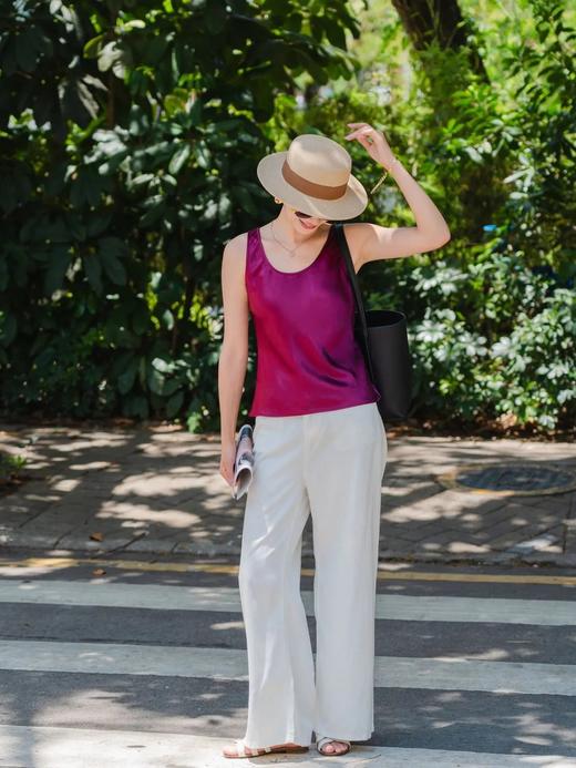 V领无袖缎面背心 ME2706 商品图4