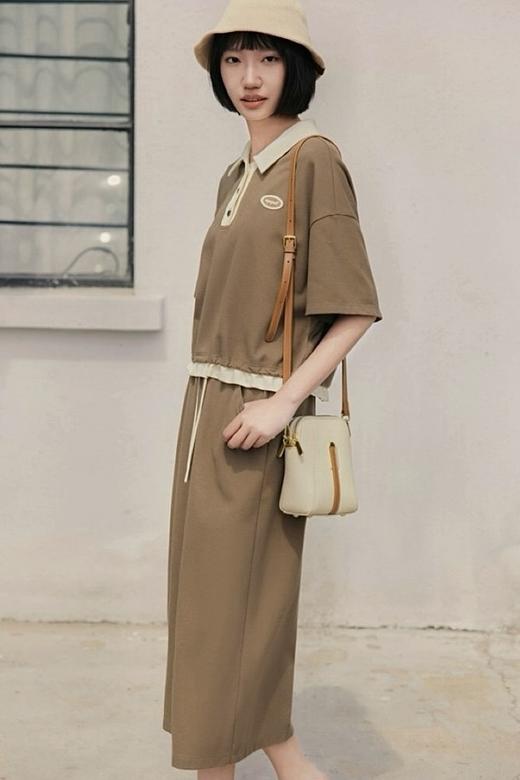 WHO KNOWS 咖色休闲百搭撞色上衣半裙套装 20648 商品图1