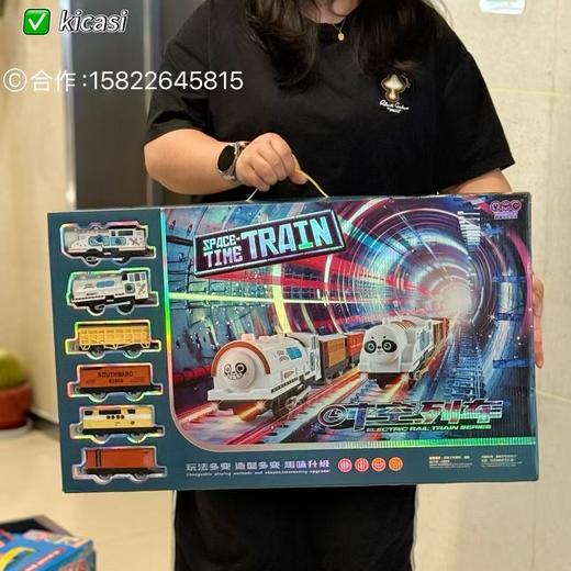 越诚托马斯轨道车礼盒款男孩玩具拼搭轨道多辆轨道车 商品图2