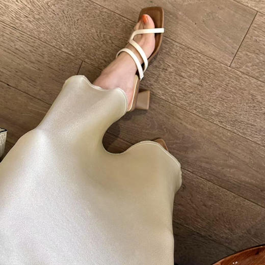 【部分现货】良木礼醋酸马甲套装（9072） 商品图2