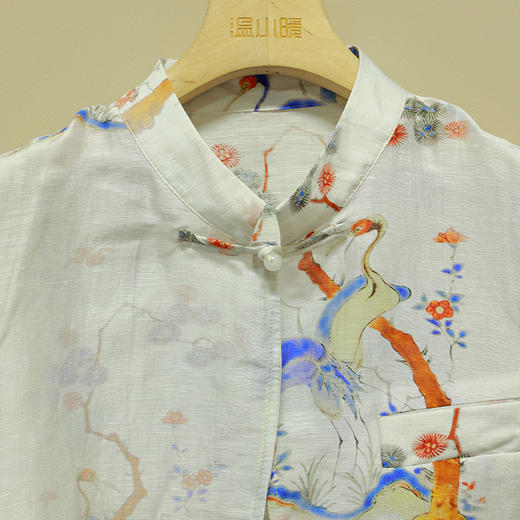 【抖音专属】短款背心马甲（22704143-山矾） 商品图1