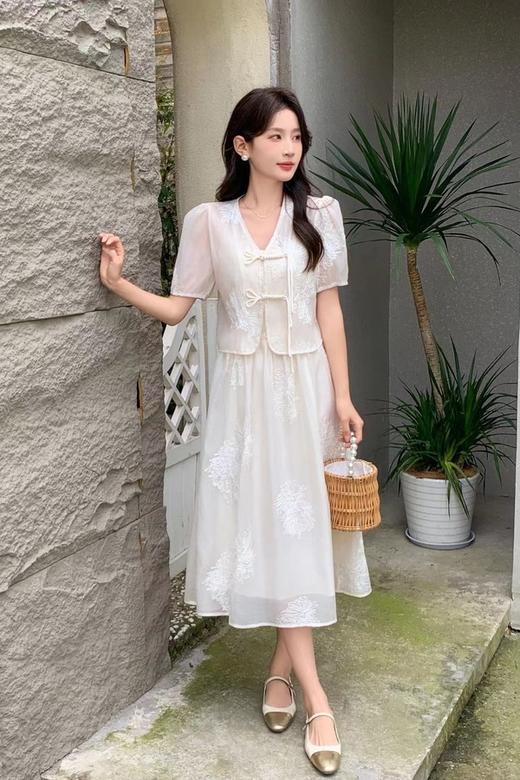 ELLA JADE 云雾米色新中式舒适开衫吊带裙套装 20602 商品图2