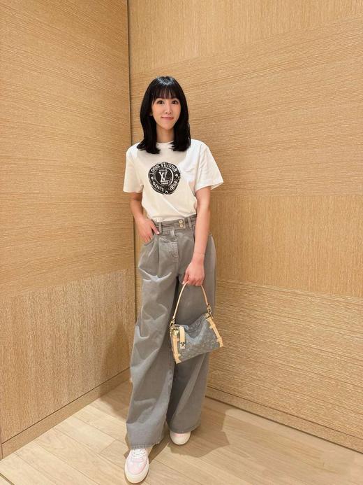 驴家新款灰色牛仔长裤（TM） 商品图1