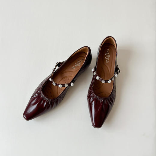 预售7天|Safiya/索菲娅2025法式气质尖头褶皱时尚内增高真皮平底单鞋SFD3111419 商品图6