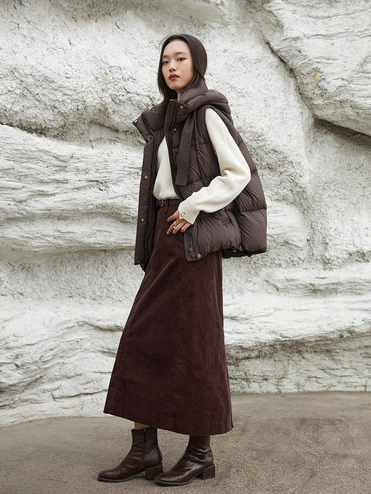 2025 秋冬新款米白色半开领纽扣毛衣 设计感做旧破边针织衫 宽松慵懒风小众别致上衣 商品图2