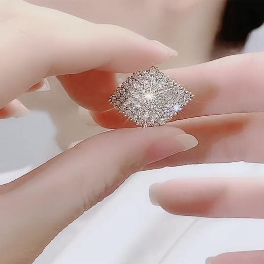 雀说微镶满钻超闪菱形耳环新款小众设计感高级感气质925银针耳环AL 商品图2