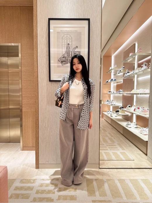 驴家新款灰色牛仔长裤（TM） 商品图0