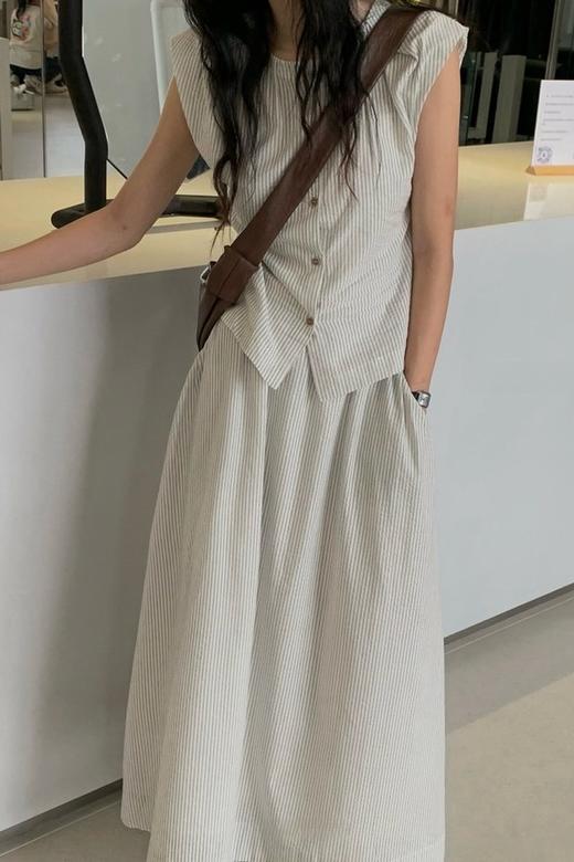 Le Malene 韩系休闲无袖条纹衬衫半裙套装 20626 商品图1