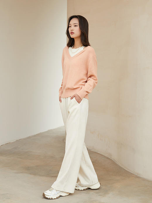 粉杏色假两件 V 领针织衫 露背镂空拼接宽松短款上衣 温柔甜系秋冬叠穿毛衣 商品图1