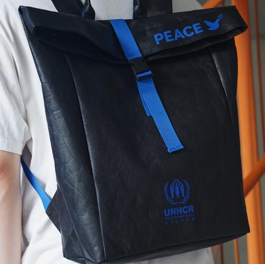 一份心意：“和平PEACE”双肩包 商品图3