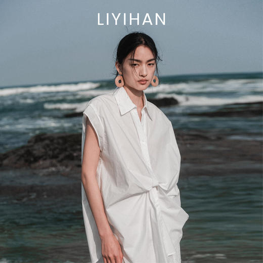 LIYIHAN织梦  25夏新款扭结廓形短袖衬衫法式翻领设计感宽松时尚 商品图0